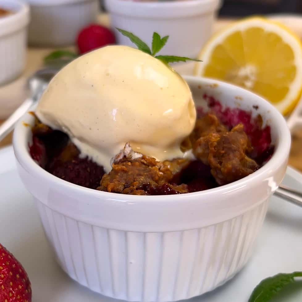 posts/mixed-berry-cobbler